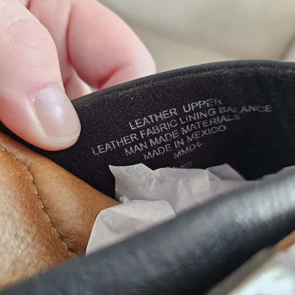 BORN Tru Clog - Picture 8 of 9